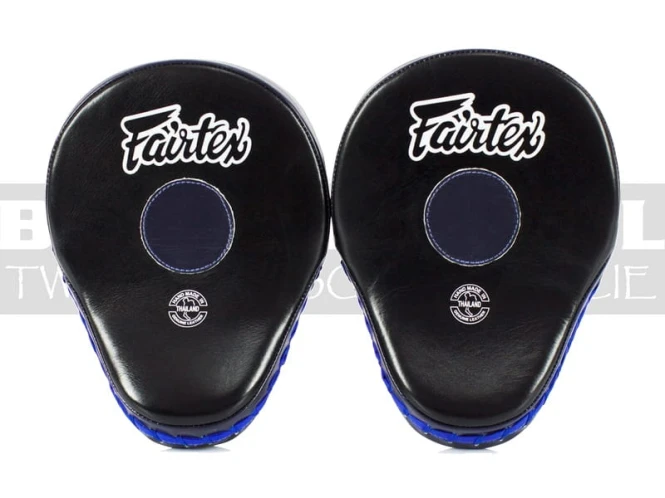 FMV9-fairtex-tarcze-ultimate-contoured-black-blue-2.jpg