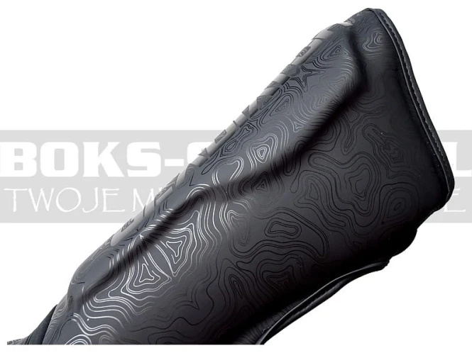 G89-gladiator-ochraniacz-goleni-black-panther-black-matt-pu-8.jpg