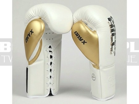 ONYX-green-hill-gloves-white-gold-9.jpg