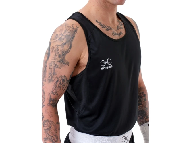 WB-sting-koszulka-bokserska-men-mettle-singlet-2.0-black-3.jpg