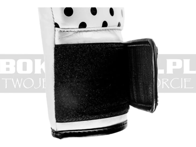 BGV14WP-fairtex-gloves-vintage-art-polka-dot-white-7.jpg