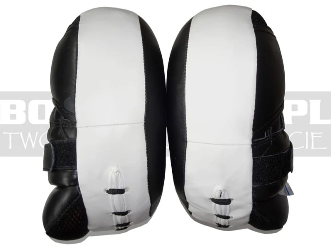 ADIBAC0112-focus-mitts-ultimate-black-white-2.jpg