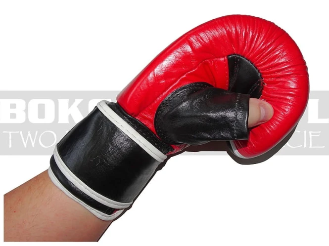 RP-PL-masters-bag-gloves-4.jpg