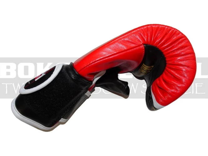 RP-PL-masters-bag-gloves-7.jpg