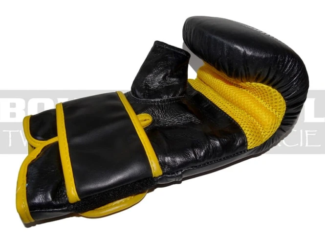 010355-beltor-punch-black-4.jpg