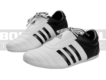 ADITKK01-adidas-buty-adi-kick-white-black-1.jpg