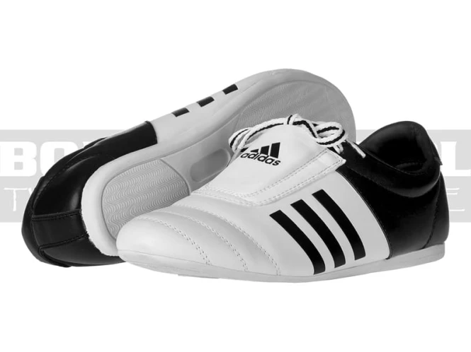 ADITKK01-adidas-buty-adi-kick-white-black-2.jpg