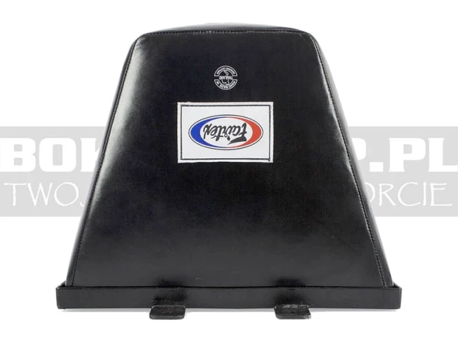 UC1-fairtex-wall-pad-black-leader-5.jpg