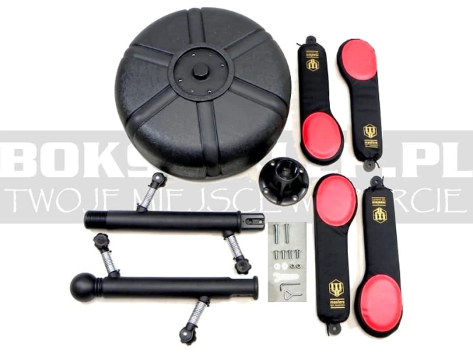 KICK-BOX-masters-stojak-z-paskami-6.jpg