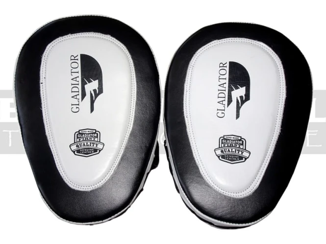 gladiator-focus-mitts-leader-black-white-2.jpg