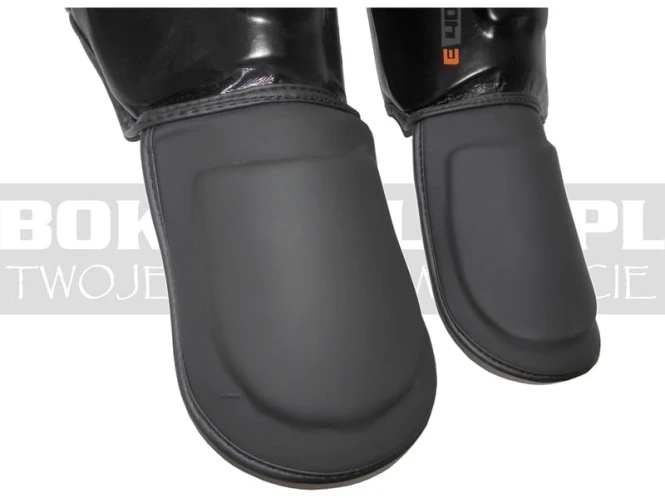 E400-gladiator-ochraniacz-goleni-storge-core-tech-E400-black-matt-pu-6.jpg