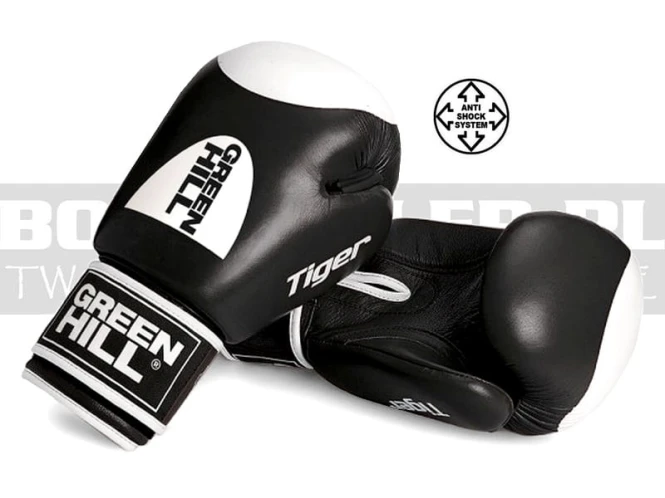 BGTT-2010-green-hill-boxing-gloves-tiger-black-0.jpg